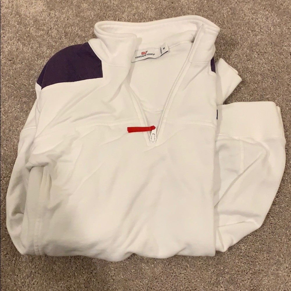 Vineyard vines pullover